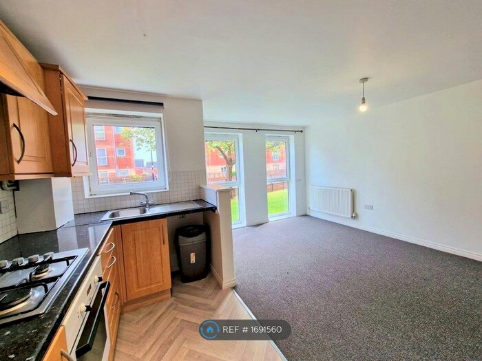 1 Bedroom Flat To Rent In Thackhall Street, Coventry, CV2