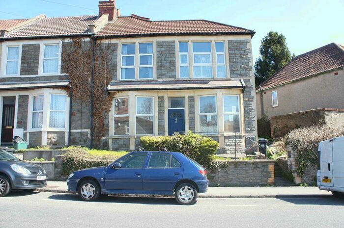 4 Bedroom Terraced House To Rent In Snowdon Road, Fishponds, Bristol, BS16
