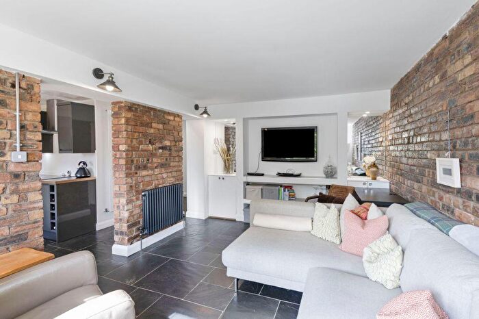 2 Bedroom Flat For Sale In / Stenhouse Drive, Stenhouse, Edinburgh, EH11