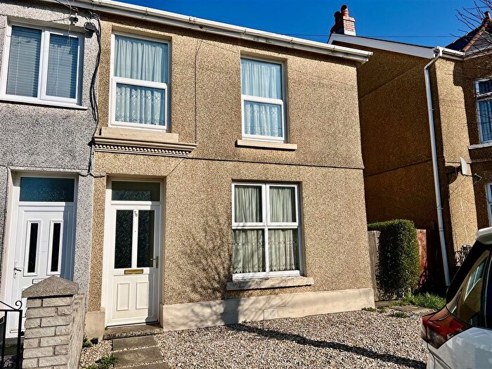 2 Bedroom Semi-Detached House For Sale In Margaret Street, Ammanford, SA18