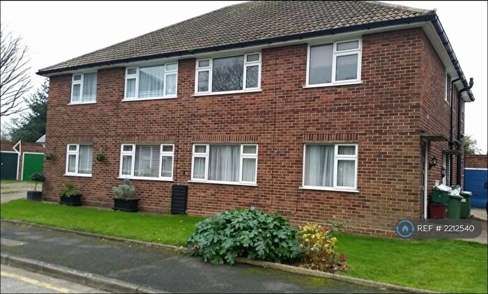 2 Bedroom Maisonette To Rent In Mayfield, Bexleyheath, DA7