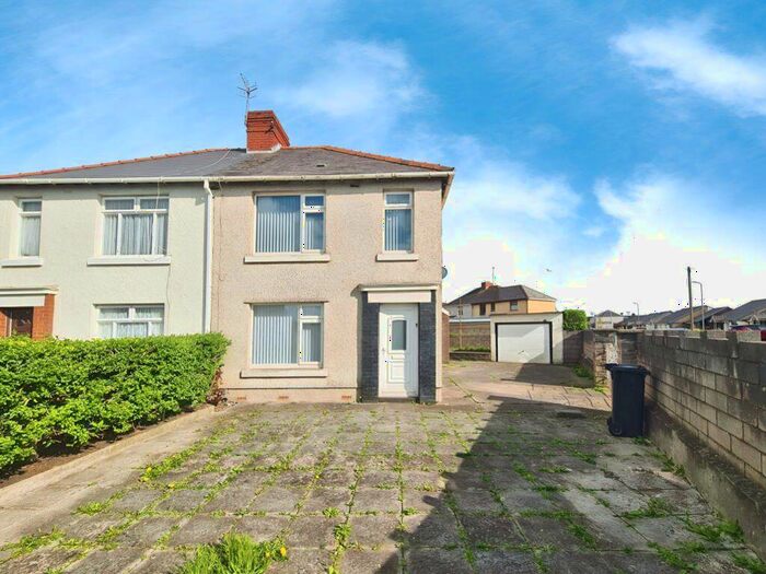 3 Bedroom House To Rent In Sandown Road, Port Talbot, SA12