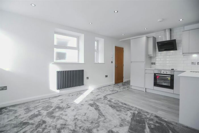 1 Bedroom Flat To Rent In Mill Street, Padiham, Burnley, BB12