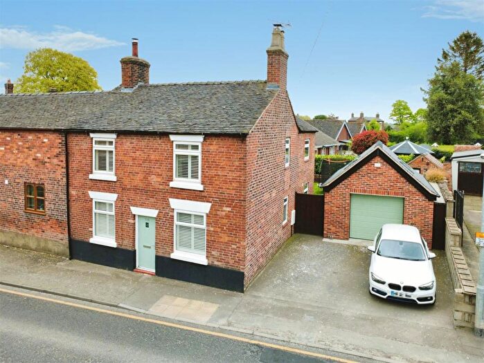 4 Bedroom Semi-Detached House For Sale In Crewe Road, Wheelock, Sandbach, CW11