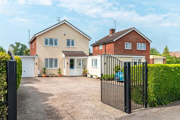 4 Bedroom Detached House For Sale In London Road, Shardlow, Derby, DE72