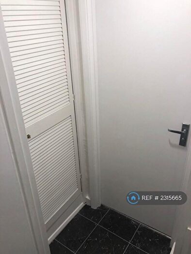 1 Bedroom Flat To Rent In Whitstable Road, Canterbury, CT2