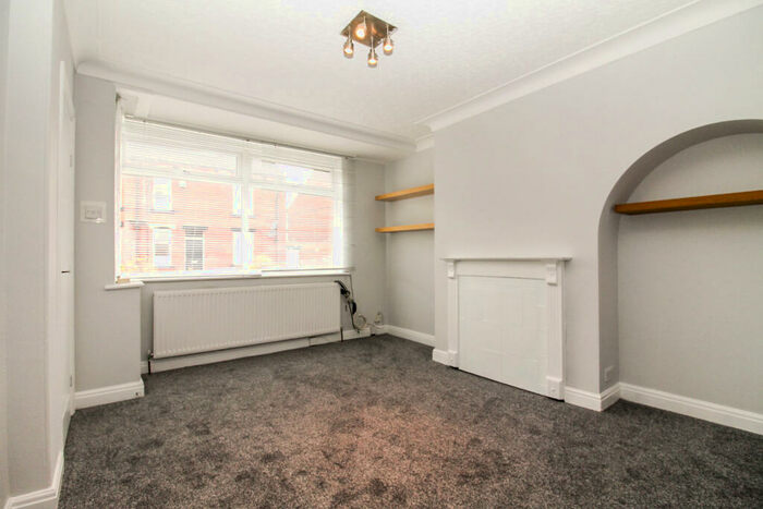 2 Bedroom Terraced House To Rent In Brooklyn Place, Armley, Leeds, LS12