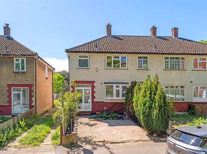 3 Bedroom End Of Terrace House For Sale In Queen Adelaide Road, Penge, London, SE20