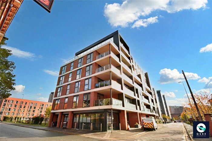 1 Bedroom Apartment For Sale In Woden Street, Salford, Greater Manchester, M5