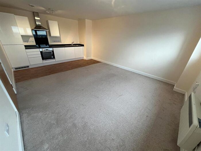 2 Bedroom Apartment To Rent In The Minories, Dudley, DY2