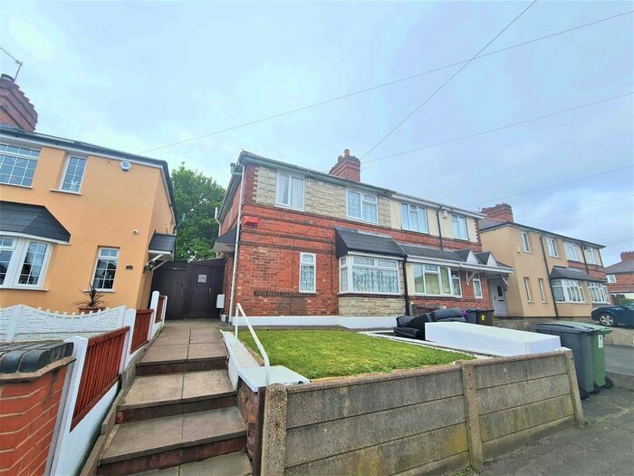 3 Bedroom Semi-Detached House To Rent In Moseley Road, Bilston, Wolverhampton, WV14
