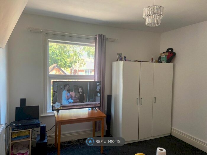 1 Bedroom Flat To Rent In Southwell Road East, Rainworth, Mansfield, NG21