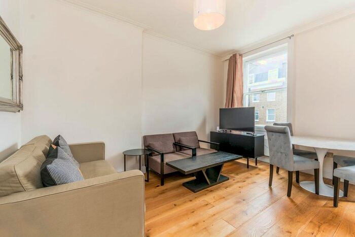 2 Bedroom Flat To Rent In Gloucester Place, Marylebone, London, W1U