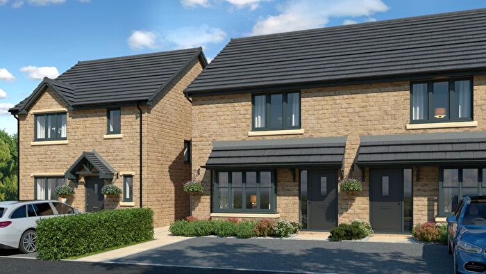 3 Bedroom Semi Detached House For Sale In Hollinsgate, New Road, Burnley, BB11