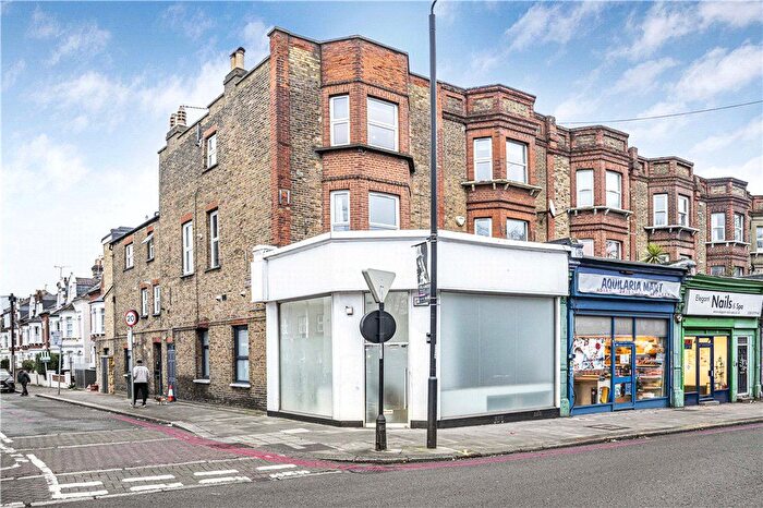 1 Bedroom Flat To Rent In West Hill, Putney, SW18