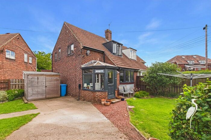 3 Bedroom Semi-Detached House For Sale In Wheatall Drive, Whitburn, Sunderland, SR6