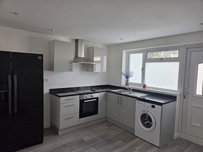 1 Bedroom Flat To Rent In Crescent Road, Oxford, Oxfordshire, OX4