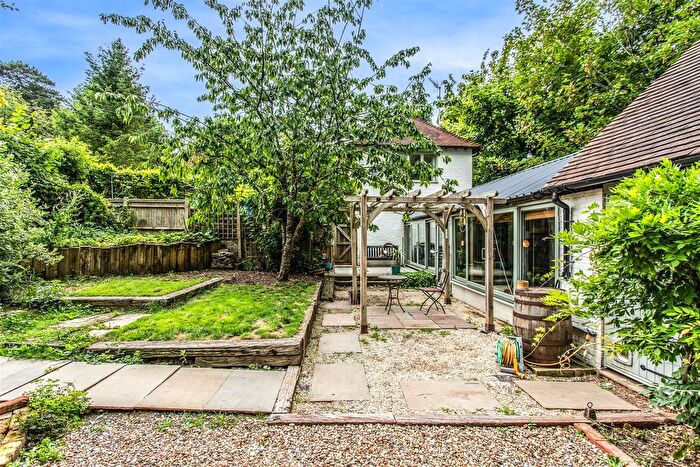 3 Bedroom Property For Sale In Hurstwood Road, High Hurstwood, Buxted, TN22