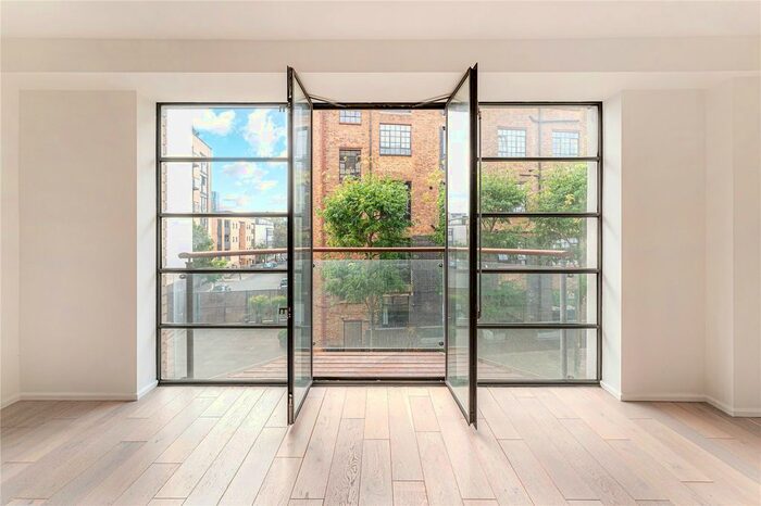 2 Bedroom Flat To Rent In Ice Wharf, New Wharf Road, N1