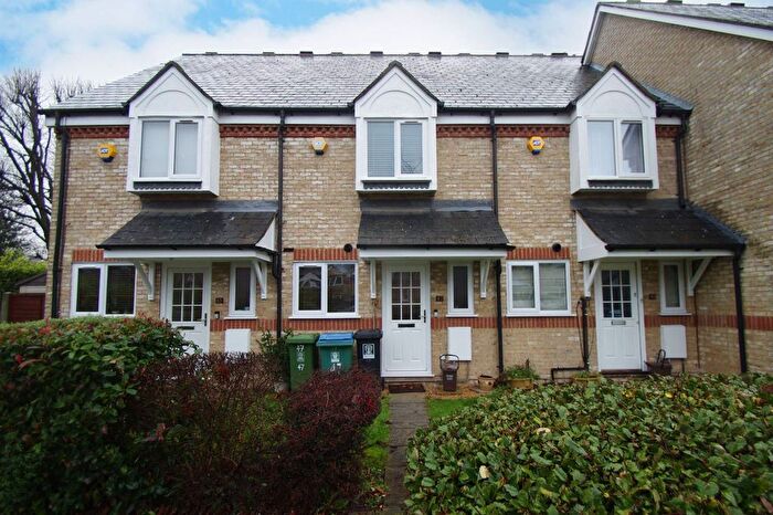 2 Bedroom Terraced House To Rent In Norbury Avenue, Watford, WD24