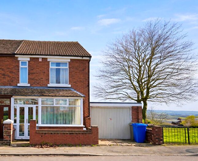 3 Bedroom End Terrace House For Sale In Honeywall, Stoke-On-Trent, ST4