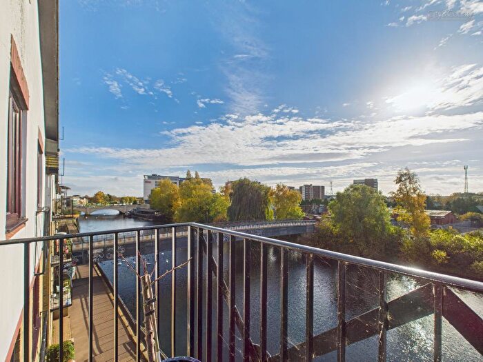 2 Bedroom Flat For Sale In Viersen Platz, Peterborough, PE1