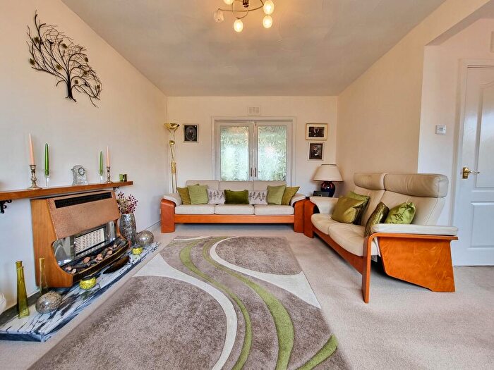 4 Bedroom Detached House For Sale In Pennard Drive, Southgate, Swansea, City And County Of Swansea., SA3