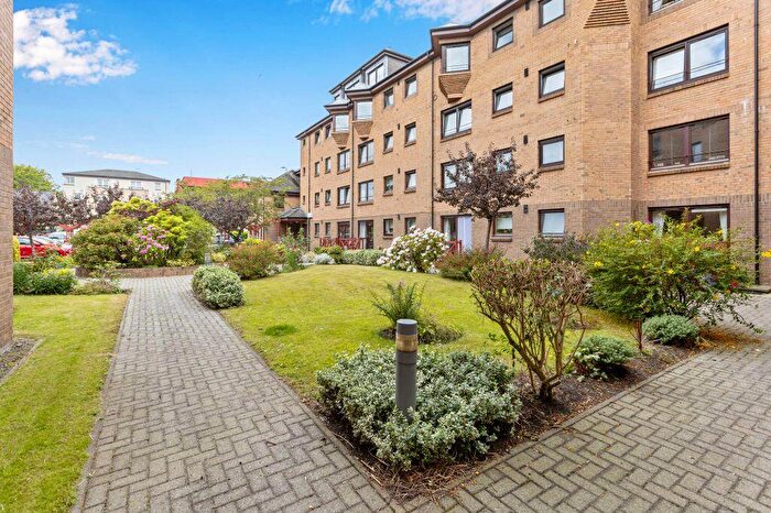 1 Bedroom Retirement Property For Sale In (flat ) Carlyle Court, Comely Bank Road, Edinburgh, EH4