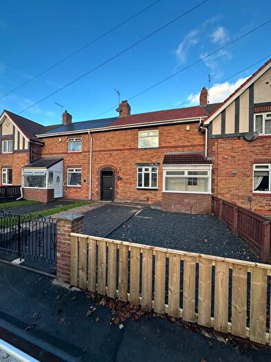 3 Bedroom Semi Detached House To Rent In Westheath Avenue, Sunderland, SR2