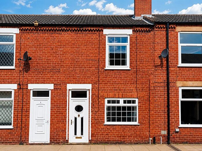 2 Bedroom Terraced House To Rent In Smawthorne Avenue, Castleford, WF10