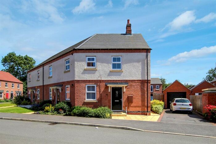 2 Bedroom Flat To Rent In Pickerings Avenue, Measham, Swadlincote, DE12