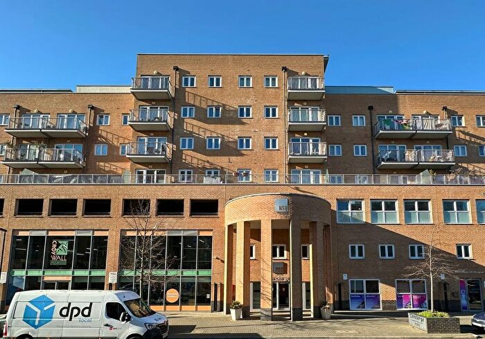 2 Bedroom Flat For Sale In Apartment Peebles Court, Whitestone Way, Croydon, Surrey, CR0