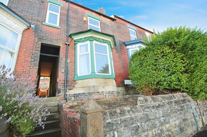 3 Bedroom Terraced House For Sale In Chesterfield Road, Sheffield, South Yorkshire, S8