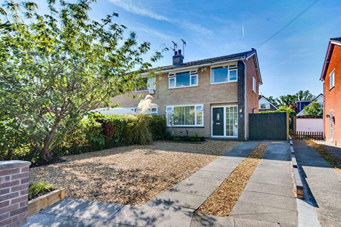 3 Bedroom Semi Detached House For Sale In Lawton Road, Alsager, ST7