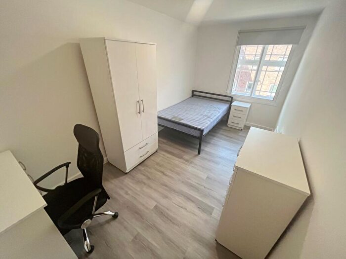 2 Bedroom Apartment To Rent In Rockingham Street, Sheffield, S1