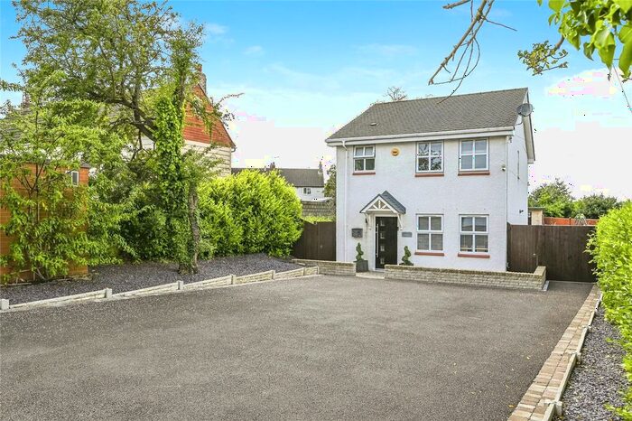 3 Bedroom Detached House For Sale In The Hollies, Hale Village, Liverpool, Halton, L24