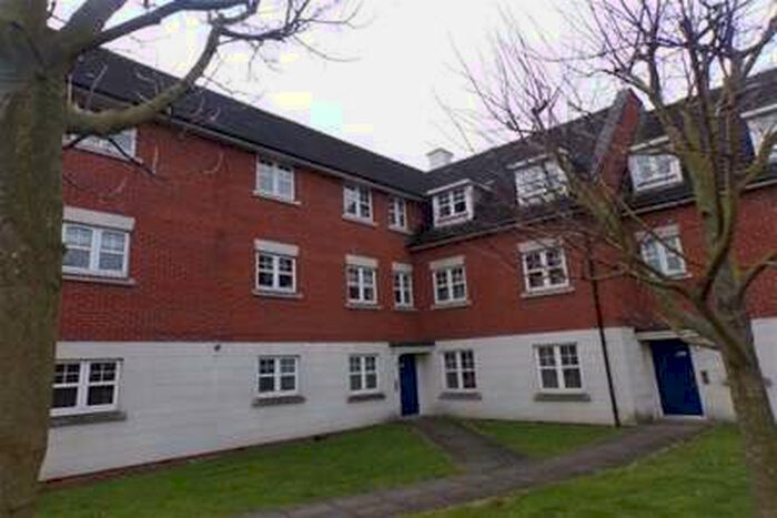 2 Bedroom Flat To Rent In Hornchurch, RM11