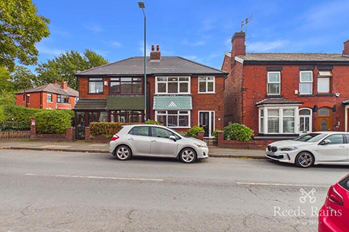 3 Bedroom Semi-Detached House To Rent In Lodge Lane, Hyde, Greater Manchester, SK14