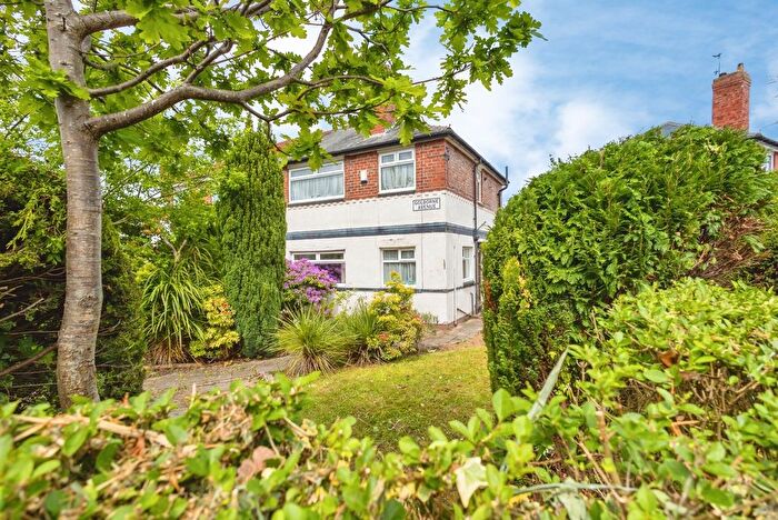 3 Bedroom Semi-Detached House For Sale In Golborne Avenue, Manchester, Greater Manchester, M20