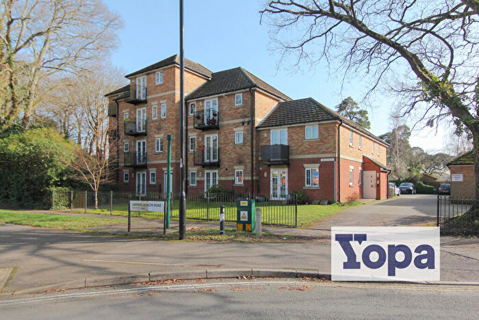 1 Bedroom Flat For Sale In Upper Deacon Road, Southampton, SO19