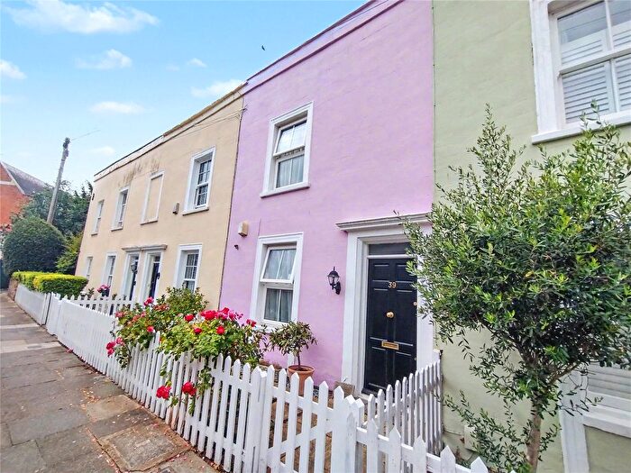 2 Bedroom Terraced House For Sale In Holly Walk, Enfield, Middlesex, EN2