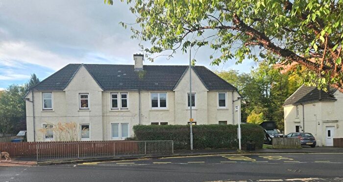 3 Bedroom Flat To Rent In West Mains Road, East Kilbride, G74