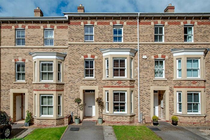 4 Bedroom Terraced House To Rent In White Willow Gardens, Staplegrove, TA1