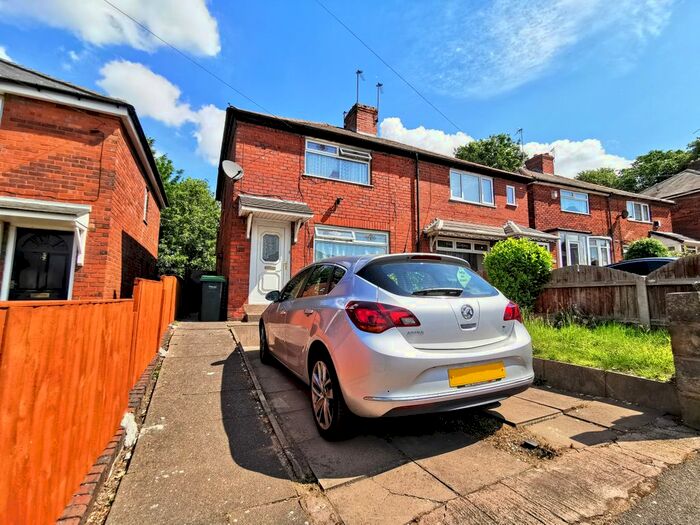 3 Bedroom Property To Rent In Heath Lane, West Bromwich, B71