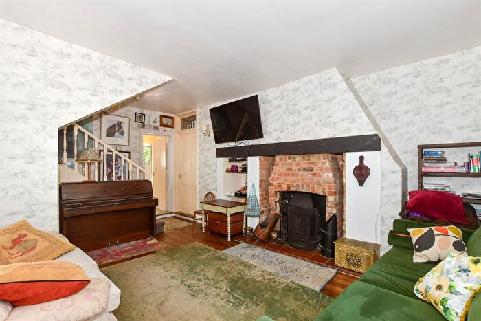 3 Bedroom Semi-Detached House For Sale In Cuckfield Lane, Warninglid, Haywards Heath, West Sussex, RH17