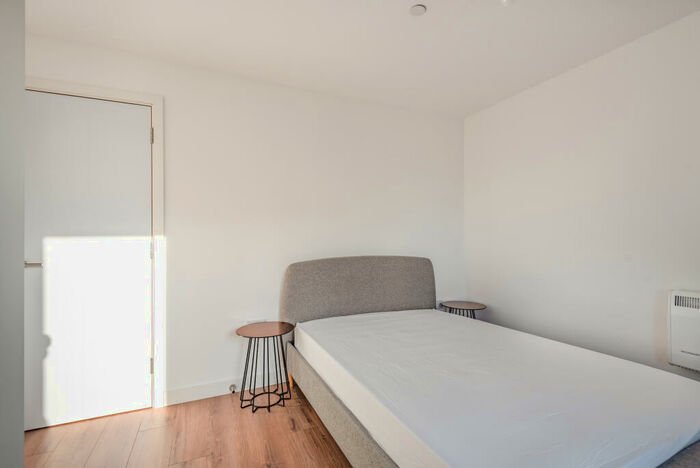 1 Bedroom Apartment To Rent In The Lansdowne, Hagley Road, Birmingham, B16