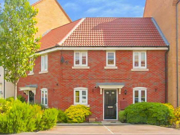 2 Bedroom Flat To Rent In Cartwright Way, Beeston, Nottingham NG9