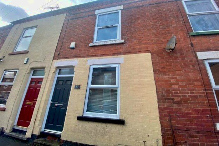 3 Bedroom Terraced House To Rent In Lyndhurst Road, Nottingham, NG2
