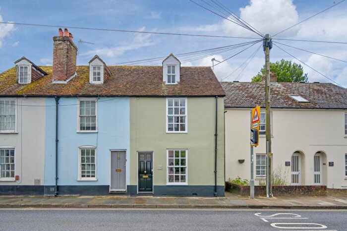 4 Bedroom House To Rent In Orchard Street, Chichester, PO19