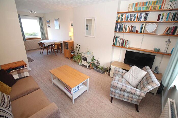 2 Bedroom Semi-Detached House For Sale In Blair Gardens, Gourock, PA19